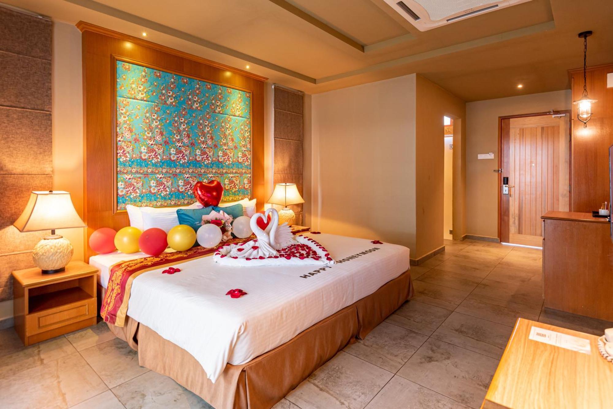 Tasik Villa International Resort Port Dickson Ngoại thất bức ảnh Deluxe Room