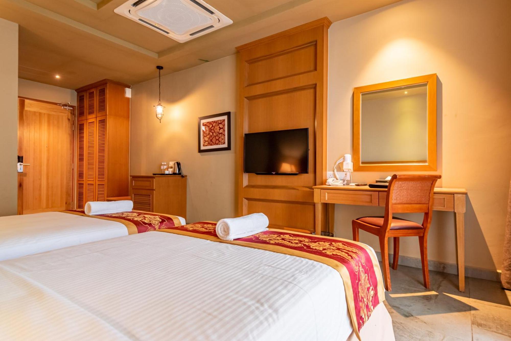 Tasik Villa International Resort Port Dickson Ngoại thất bức ảnh Deluxe Room