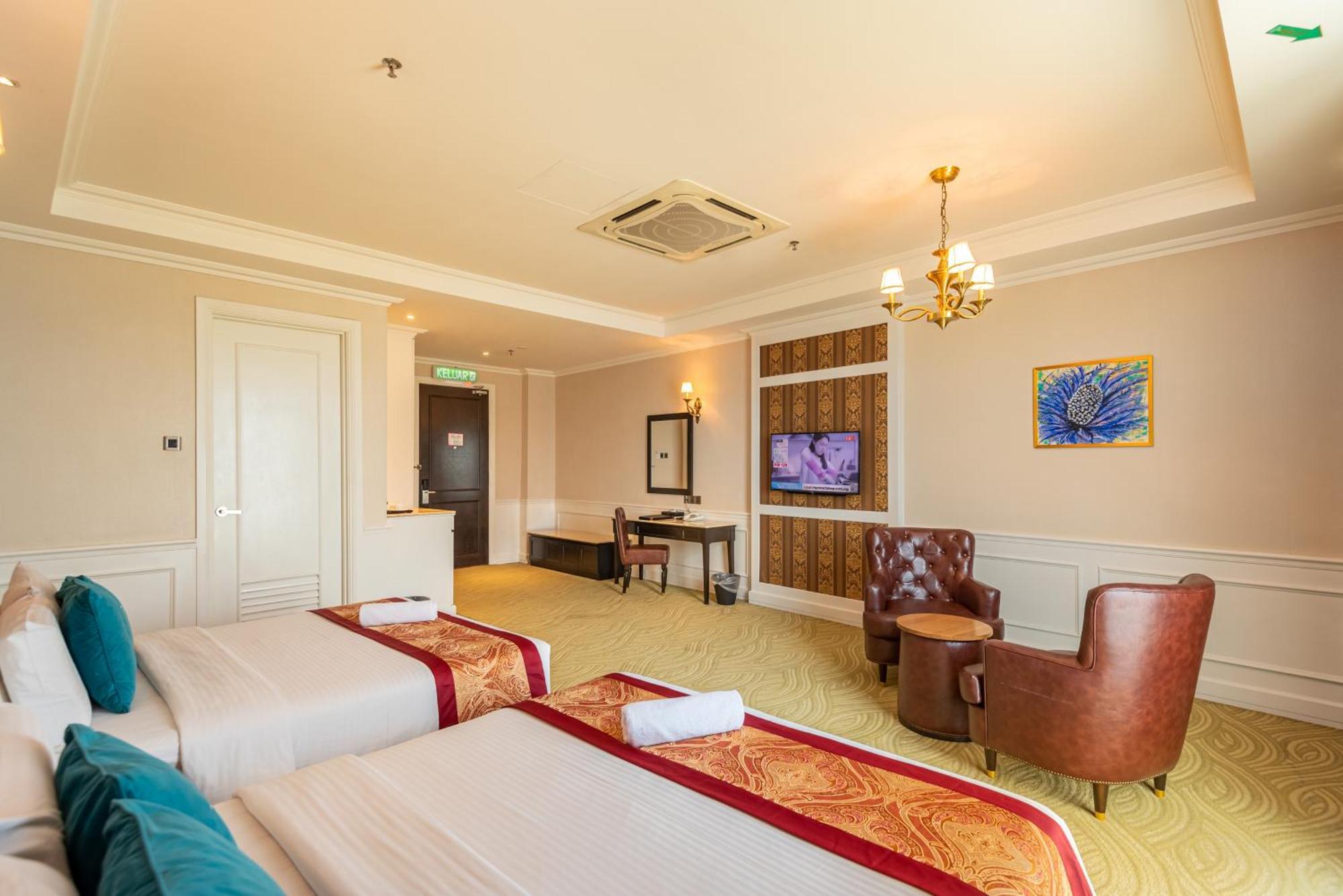 Tasik Villa International Resort Port Dickson Ngoại thất bức ảnh Deluxe Room